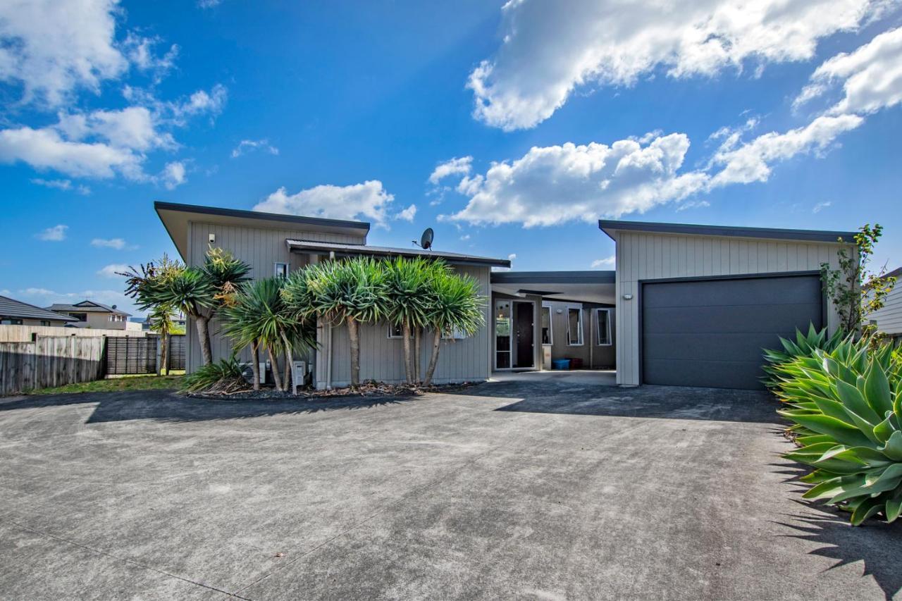 Restful Ruakaka - Ruakaka Holiday Home Exterior foto